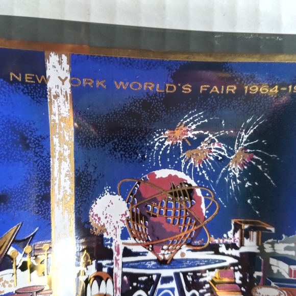 New York World's Fair 1964-65 Vintage Glass Ashtray by Houze Art - Picture 3 of 8